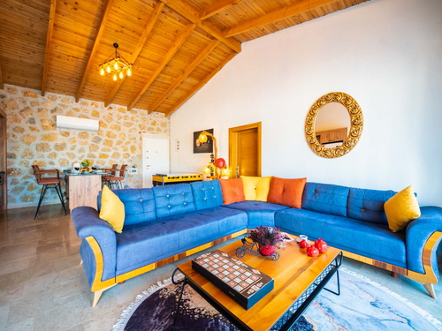  gece  -  Kasım
  | Kalkan Akbel’de Jakuzili ve Isıtmalı Havuzlu Muhafazakar Kiralık Villa | 4 Kişilik Tatil